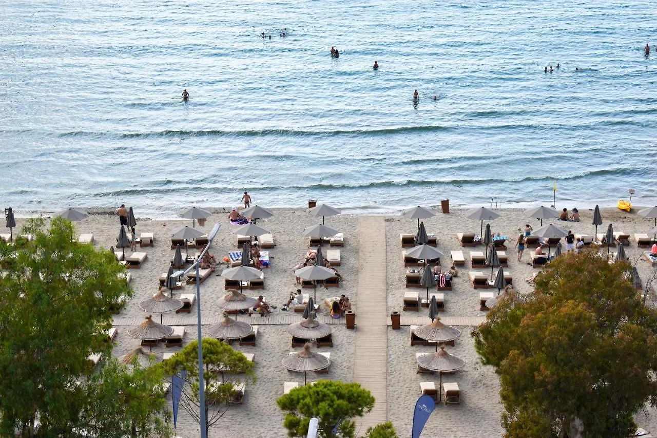 Yacht Hotel Vlorë 4*,  Albanien