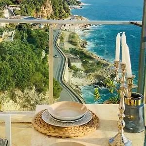 Hakunna Matata & Vlorë
